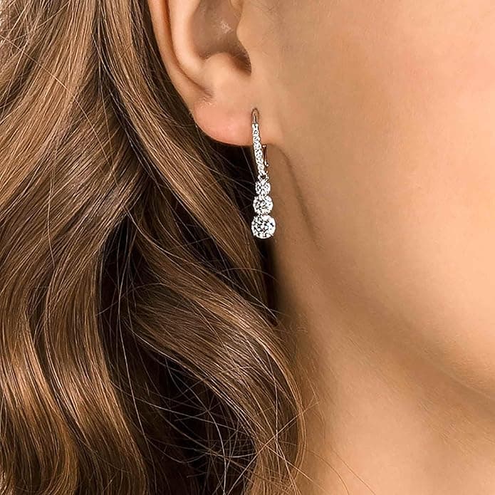 Swarovski Stilla Attract Trilogy Ohrringe, Weiss, Rhodiniert, Geschenk zum Weihnachten, Geburtstag, Hochzeitstag